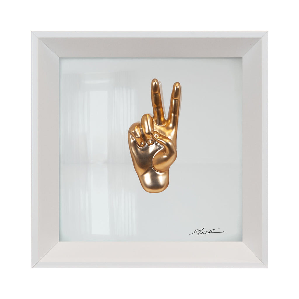 Prufessó, posso andare in bagno? - il linguaggio delle mani con scultura in resina oro cromato su quadro fondo in vetro e cornice bianca