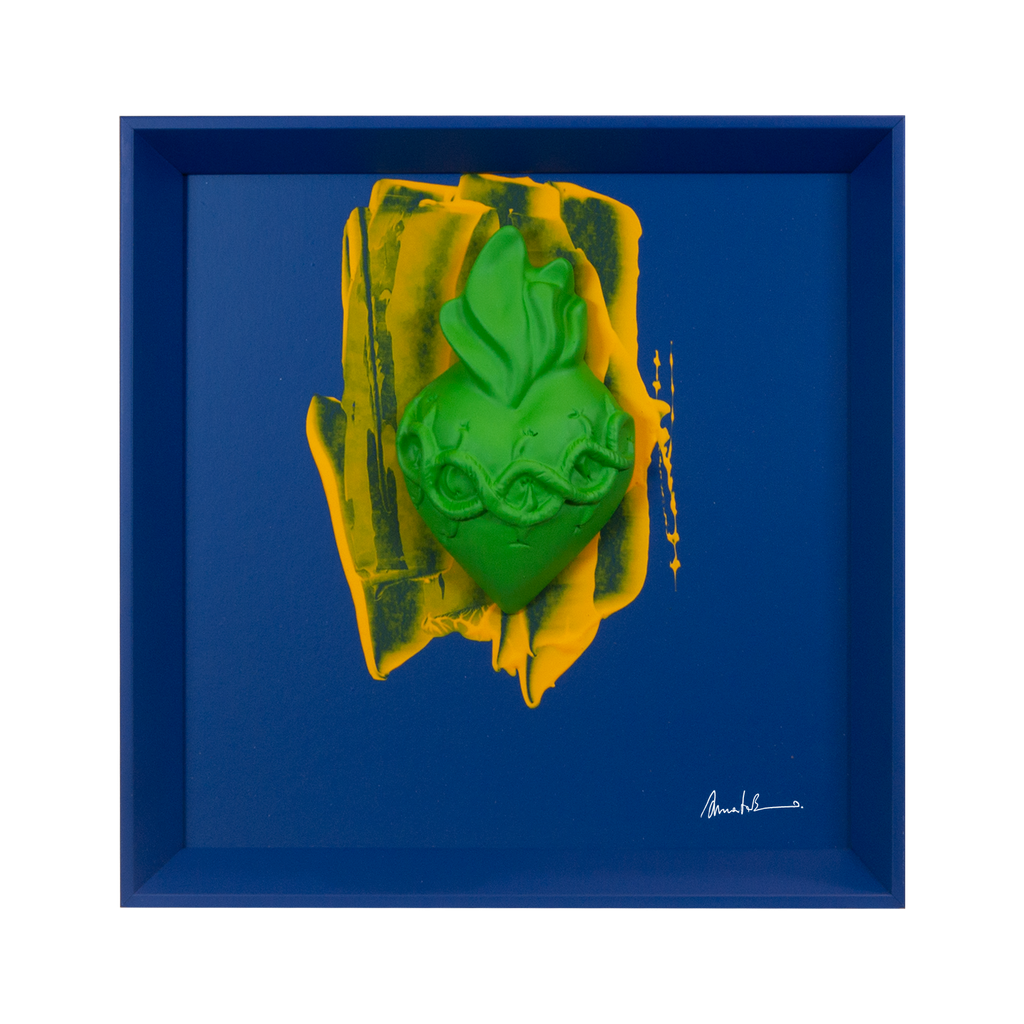 L'atu Core - scultura in resina colorata su quadro con cornice artigianale in legno (vers. 30x30)