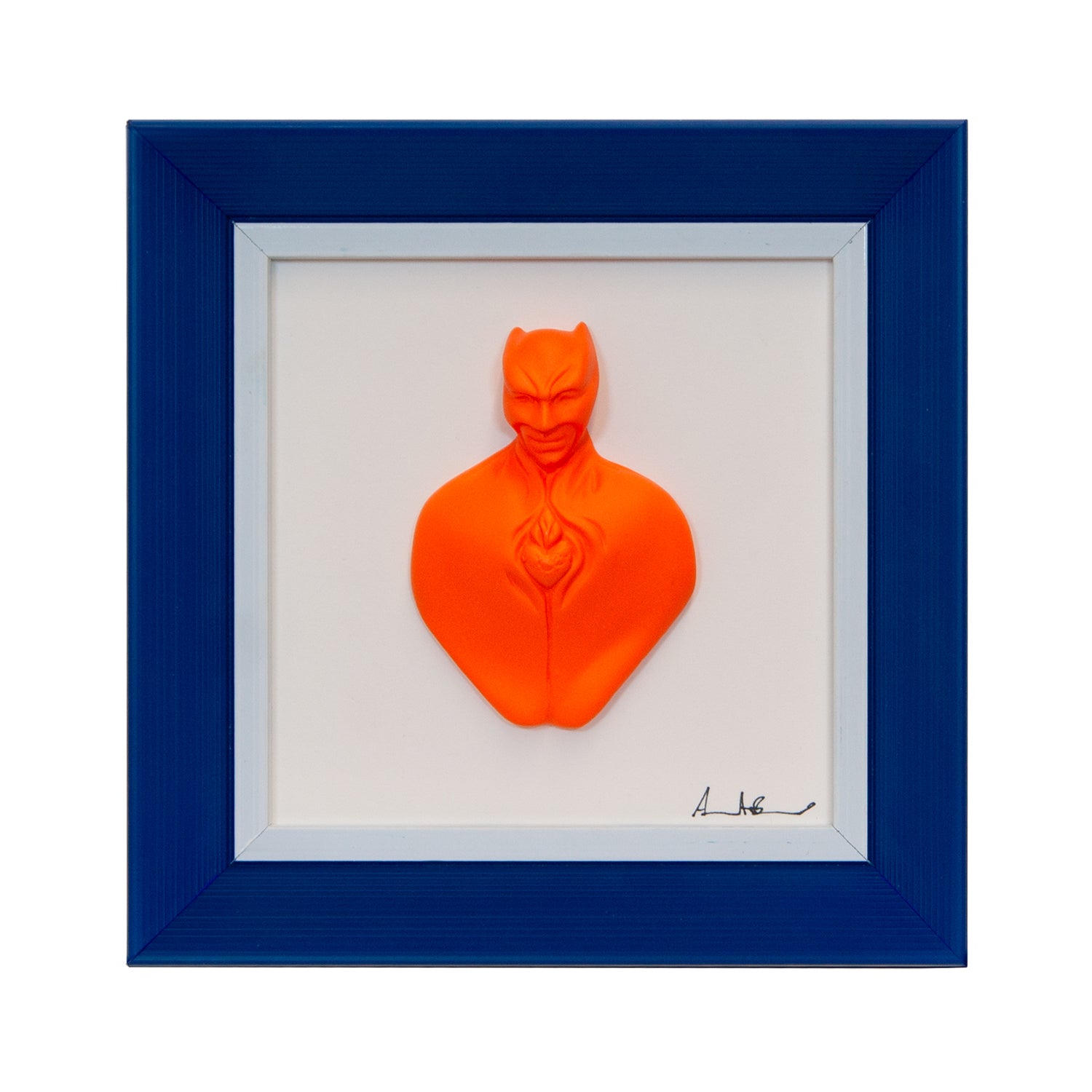 Man in color-scultura in resina opaca arancione con cornice blu in quadro fondo bianco