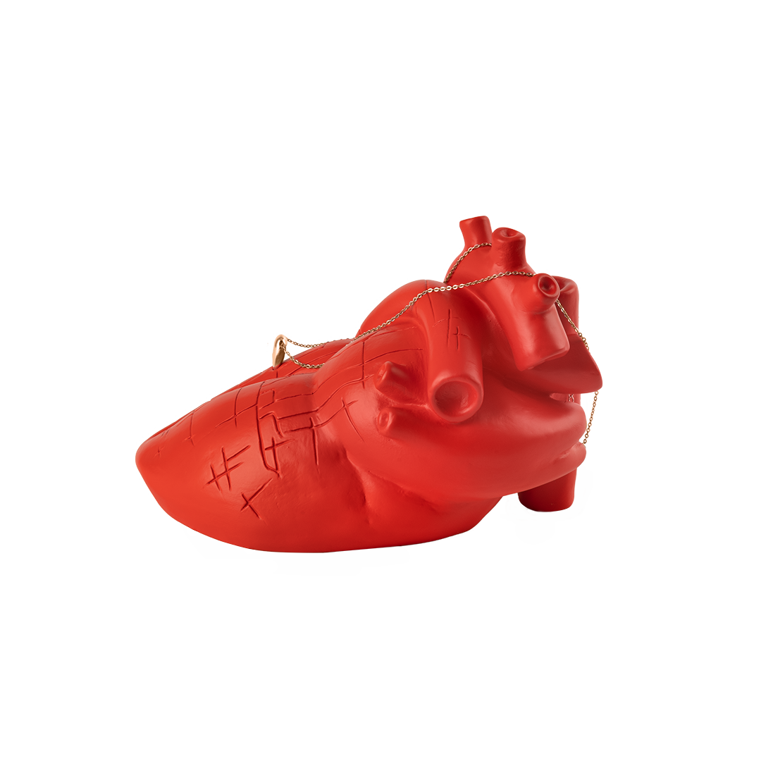 Staje ccà - scultura porta gioiello in resina rossa del cuore di Napoli con mappa incisa e con ciondolo PIN in argento o ottone