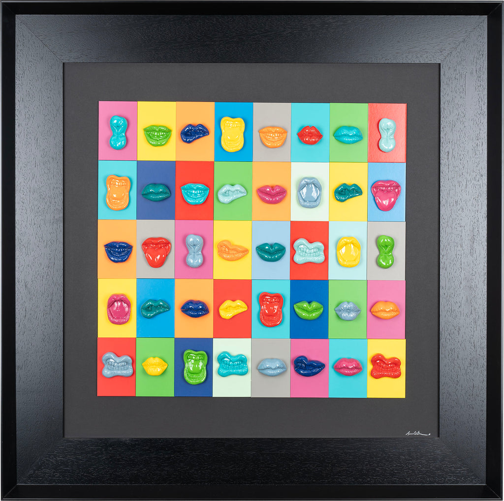 Multibocche - sculture in resina colorata lucida su cartoncino colorato e quadro fondo nero con cornice artigianale italiana (100x100)