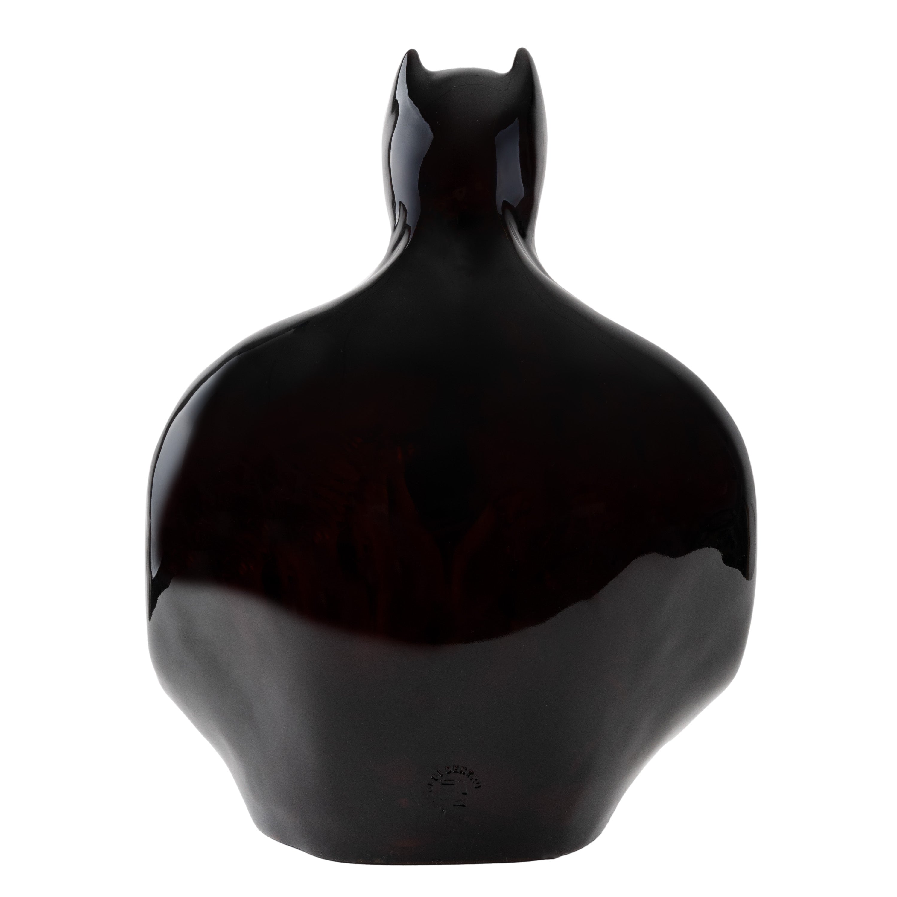 Man in black - scultura in resina trasparente nero con cuore in resina cromata oro (vers.40x25 cm)