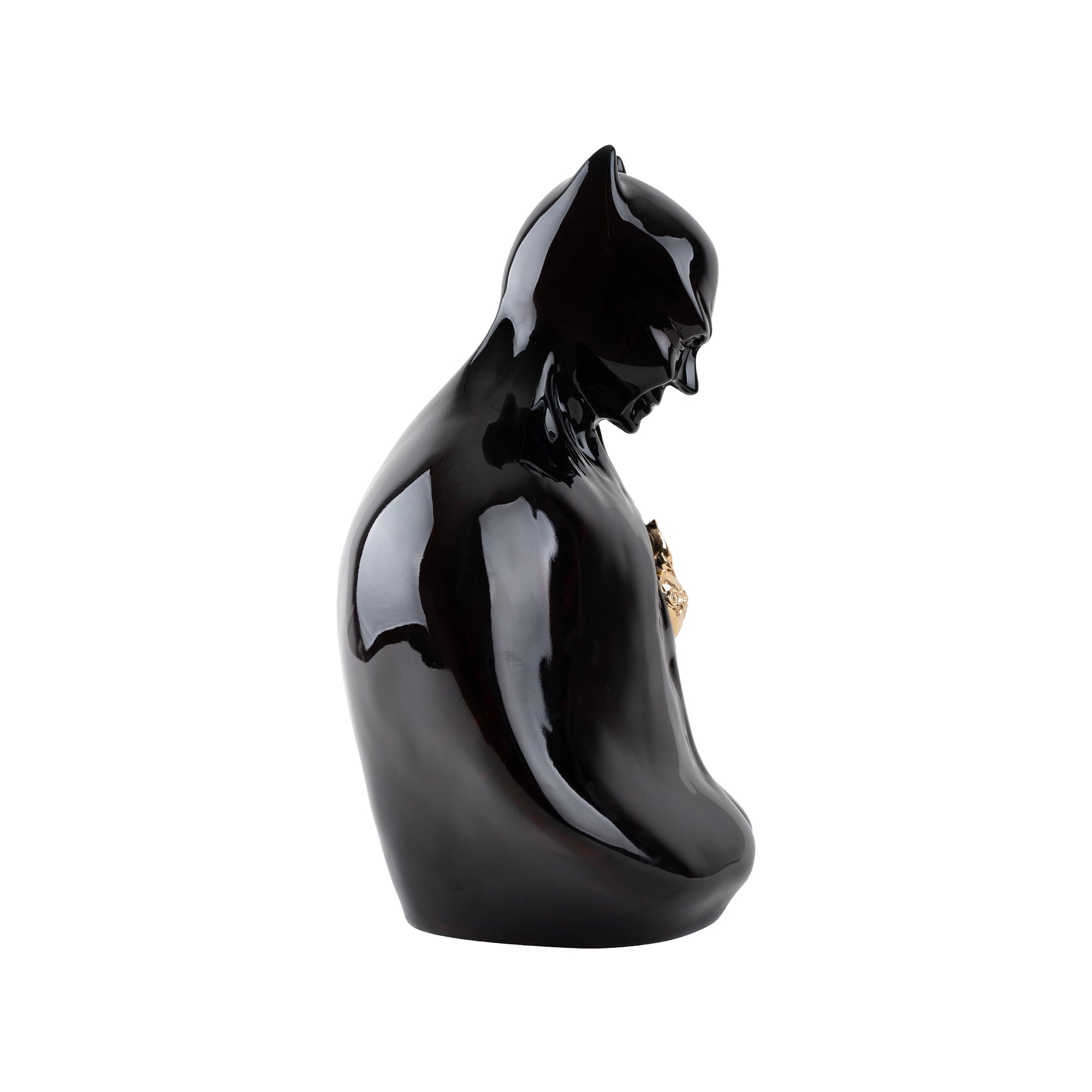 Man in black - scultura in resina trasparente nero con cuore in resina cromata oro (vers.27x18)