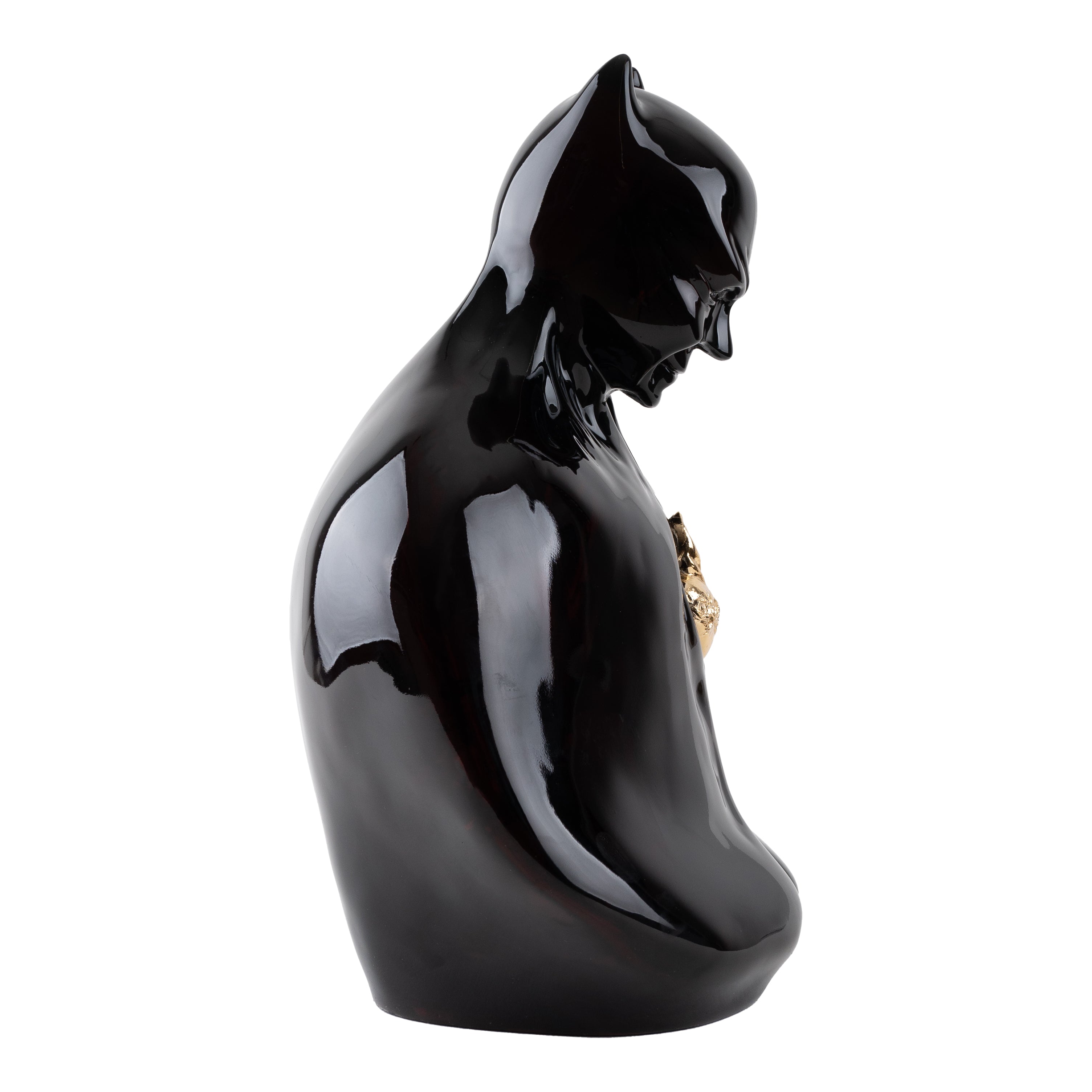 Man in black - scultura in resina trasparente nero con cuore in resina cromata oro (vers.40x25 cm)
