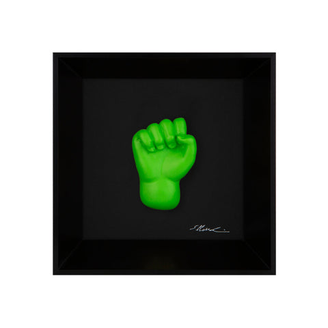 'A carocchia - il linguaggio delle mani con scultura in resina su quadro fondo nero con cornice artigianale italiana