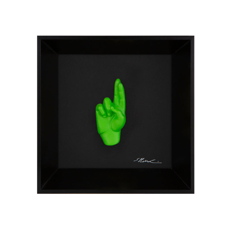 Buscìa - the language of the hands with resin sculpture on a black background painting and an Italian handcrafted frame