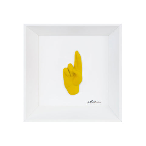 Buscìa - the language of the hands with resin sculpture on a white background frame and Italian handcrafted frame