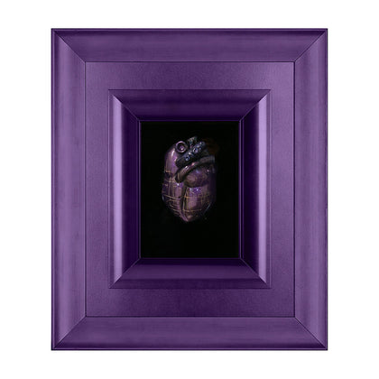 Staje cca - scultura in resina viola su quadro fondo nero con cornice viola metallizzata 60x70cm
