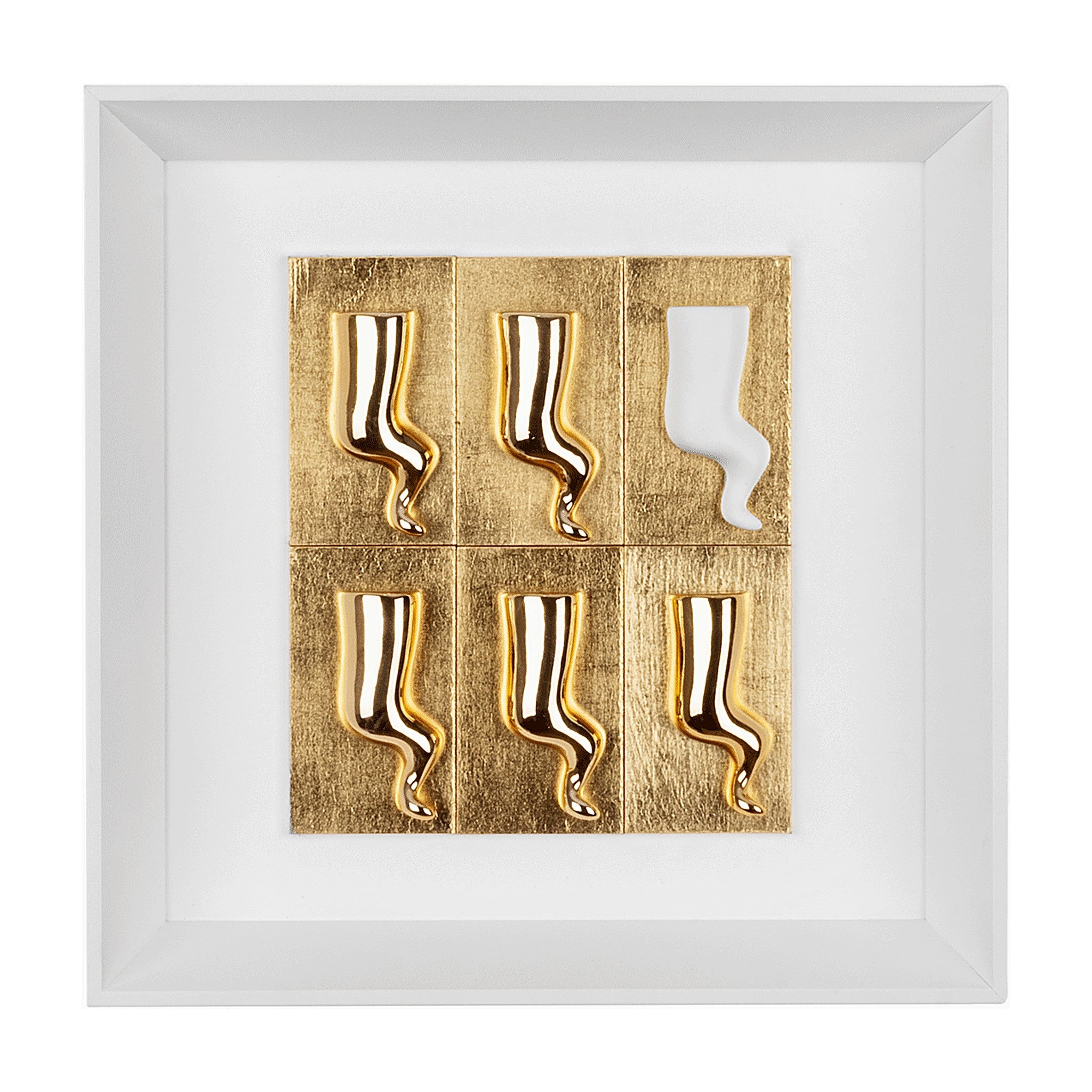 Horns - sculptures in shiny resin on a red background painting with an Italian handcrafted frame 30x30