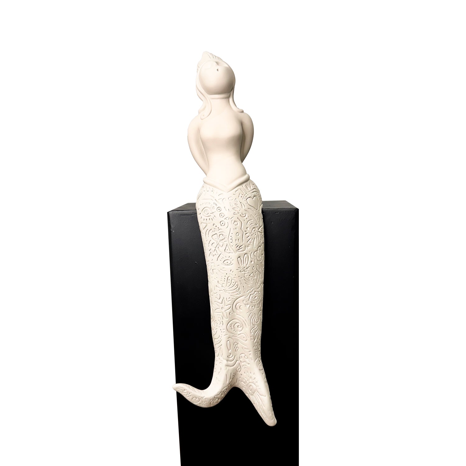 Partenope è cchiù bell' 'e Venere - sculpture in resin on the siren protector of Naples