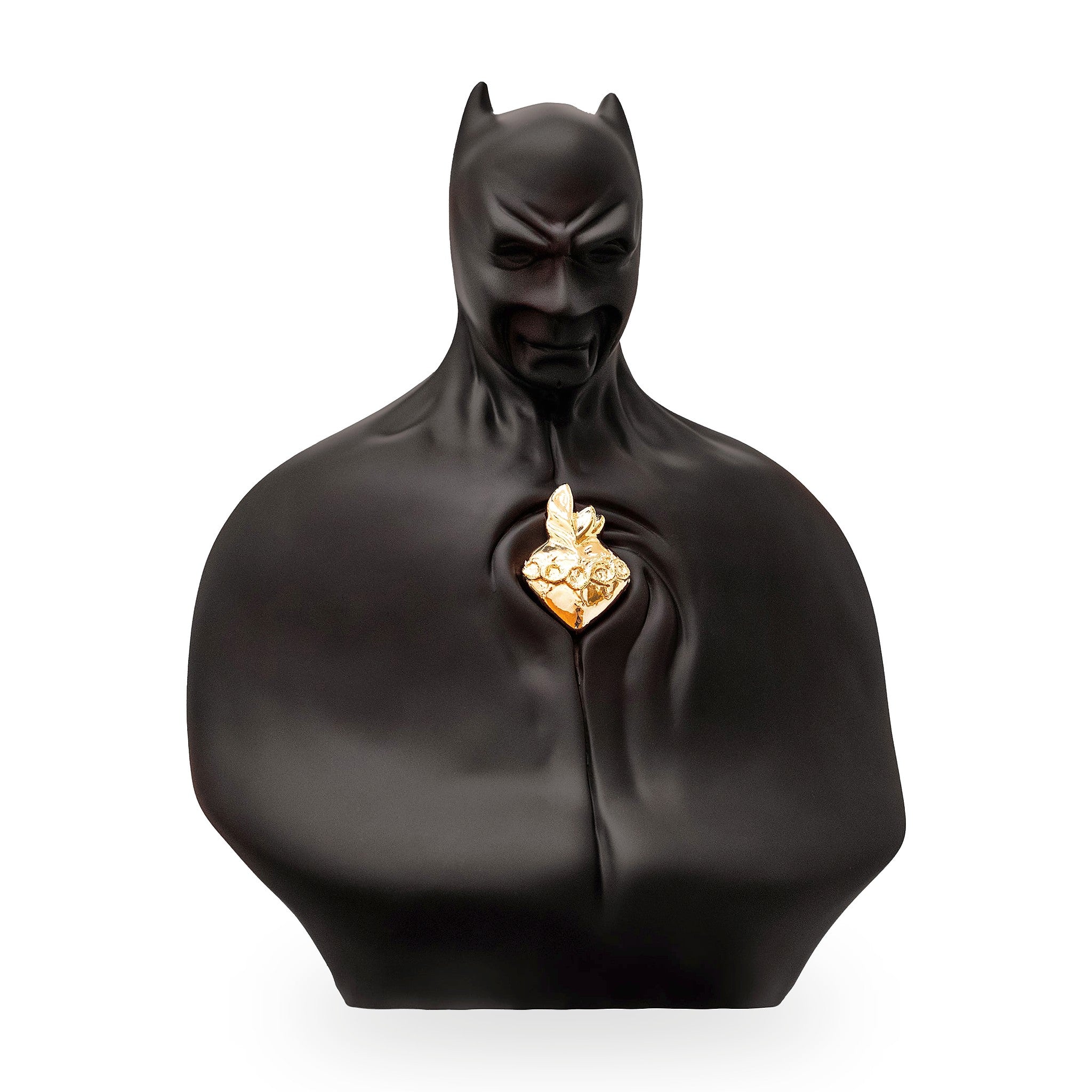 Man in black - scultura in resina opaca nera con cuore in resina cromata oro (vers.40x25 cm)
