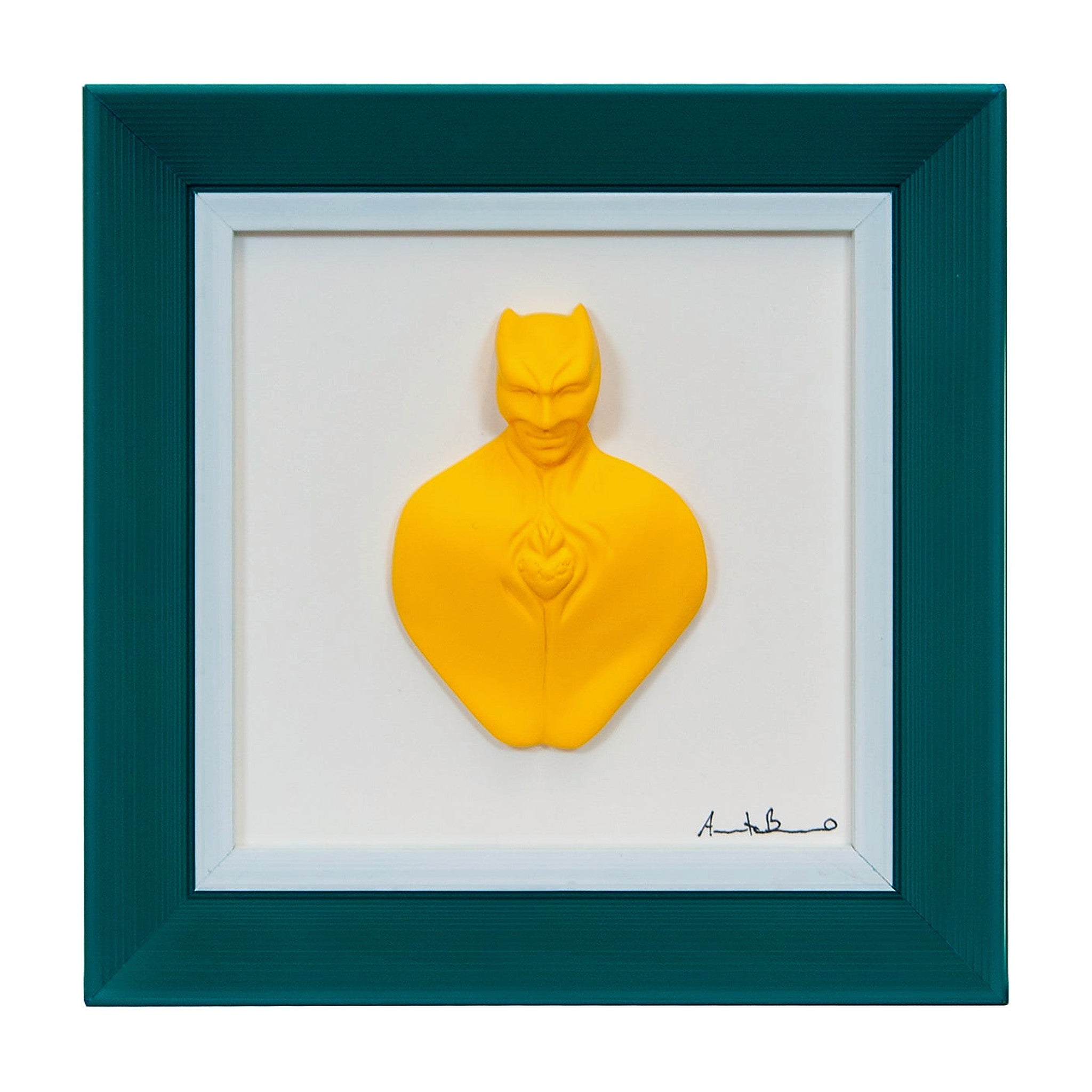 Man in color-scultura in resina opaca gialla con cornice turchese in quadro fondo bianco