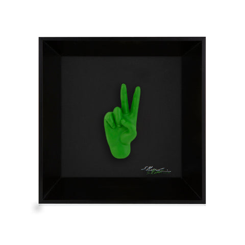 Prufessó, can I go to the bathroom? - the language of the hands with sculpture in colored resin on a black background painting with an Italian handcrafted frame