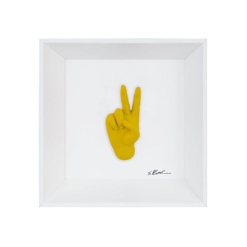 Prufessó, posso andare in bagno? - il linguaggio delle mani con scultura in resina colorata su quadro fondo bianco con cornice artigianale italiana