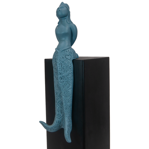 Partenope è cchiù bell' 'e Venere - sculpture in resin on the siren protector of Naples