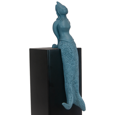 Partenope è cchiù bell' 'e Venere - sculpture in resin on the siren protector of Naples