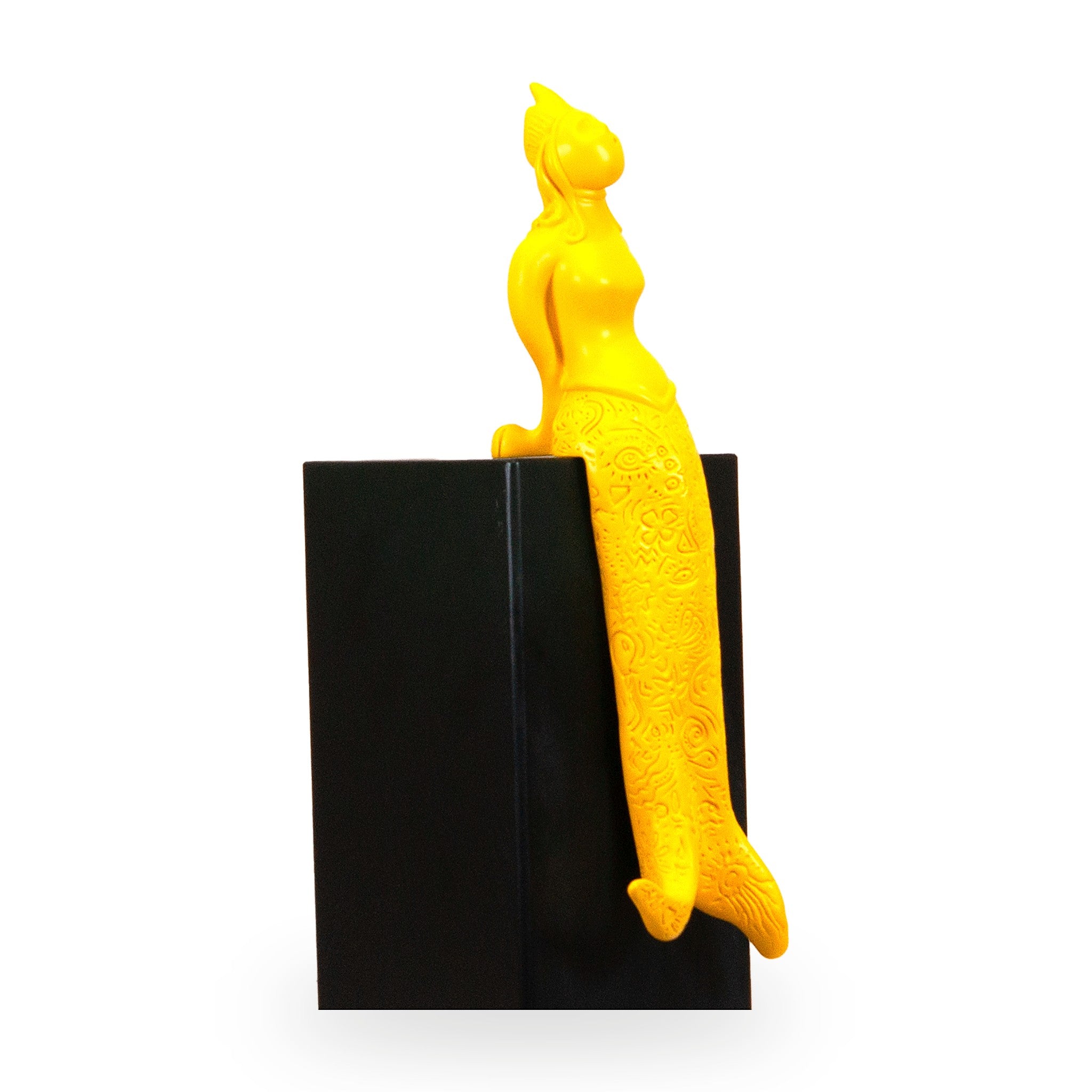 Partenope è cchiù bell' 'e Venere - sculpture in resin on the siren protector of Naples