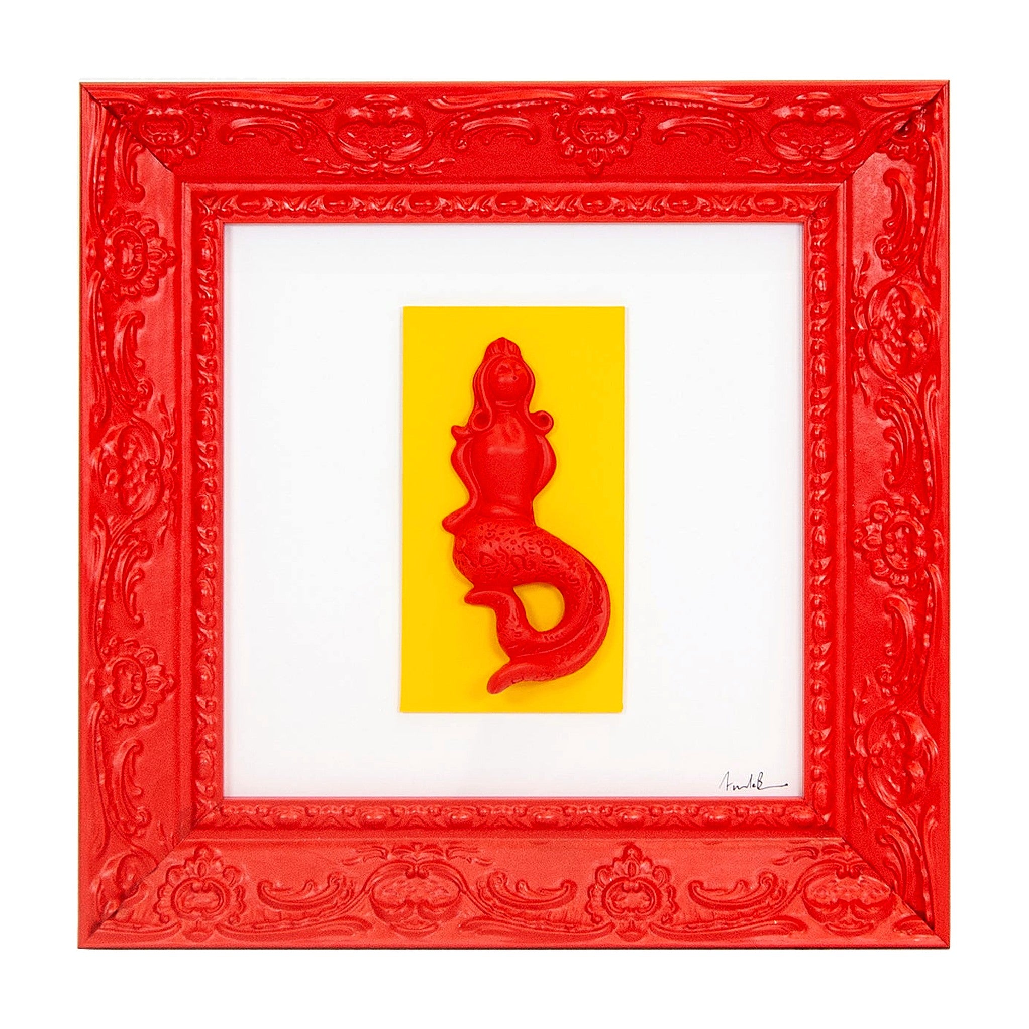 Regina Partenope - scultura in resina colorata rosso della sirena Regina Partenope su cartoncino giallo in cornice artigianale italiana
