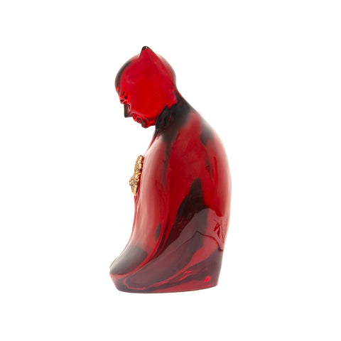 Man in black - scultura in resina trasparente rossa e cuore in oro cromato (vers.27x18 cm)