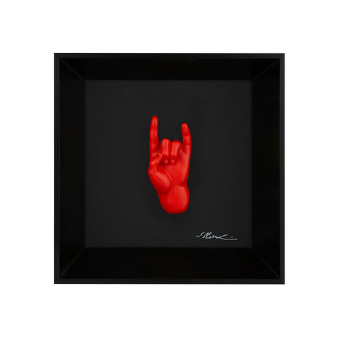 Tien 'e ccorn - the language of the hands with resin sculpture on a black background painting with an Italian handcrafted frame