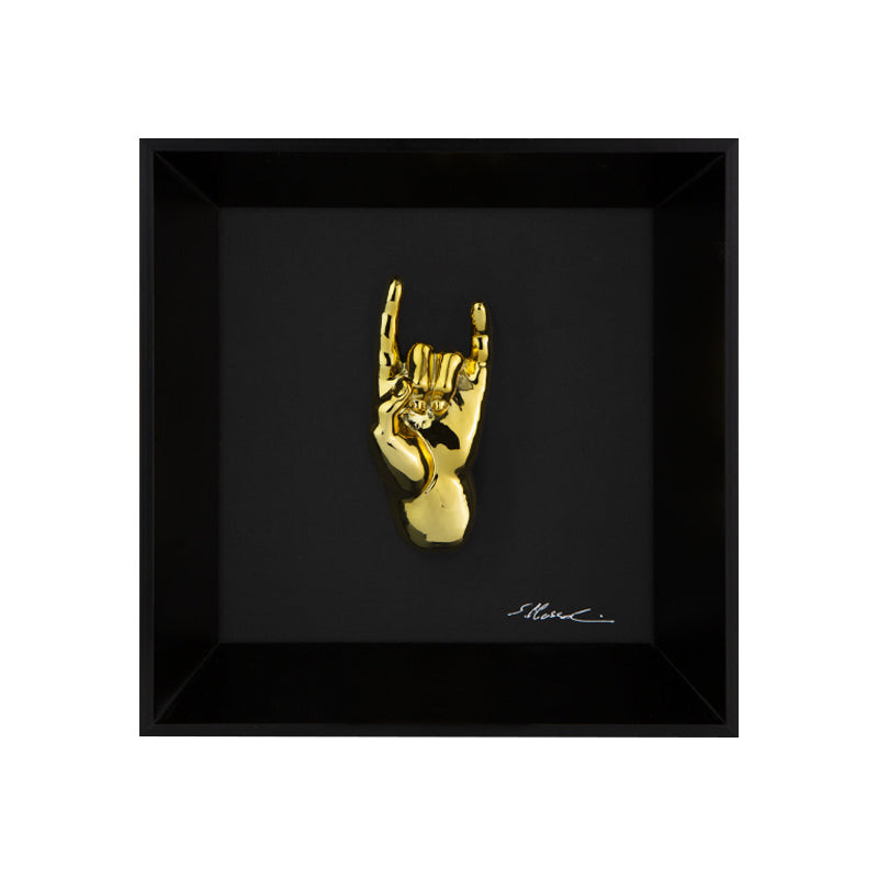 Tien 'e ccorn - the language of the hands with sculpture in chromed resin on a black background painting with an Italian handcrafted frame