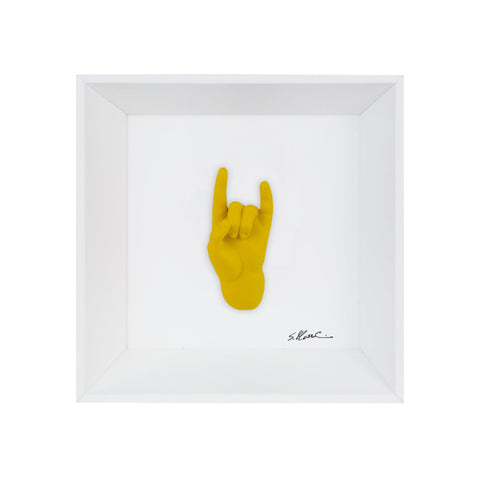 Tien 'e ccorn - the language of the hands with resin sculpture on a white background frame with an Italian handcrafted frame