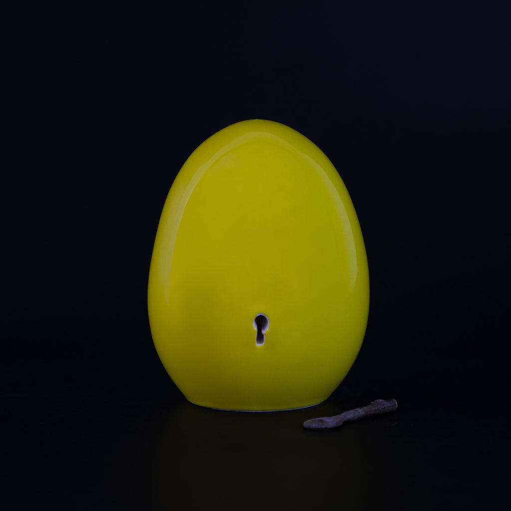 Egg of Virgil, the secrets of Naples - Sculpture in fire-glazed terracotta and iron key