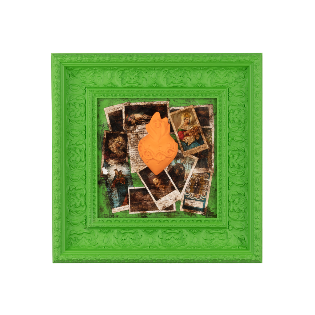 Devotion, votive aedicule - sculptures in colored resin with graphics on a green framework (47x47 vers.)