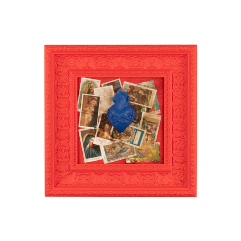 Devotion, votive aedicule - sculptures in colored resin with graphics on a red square (vers. 47x47)